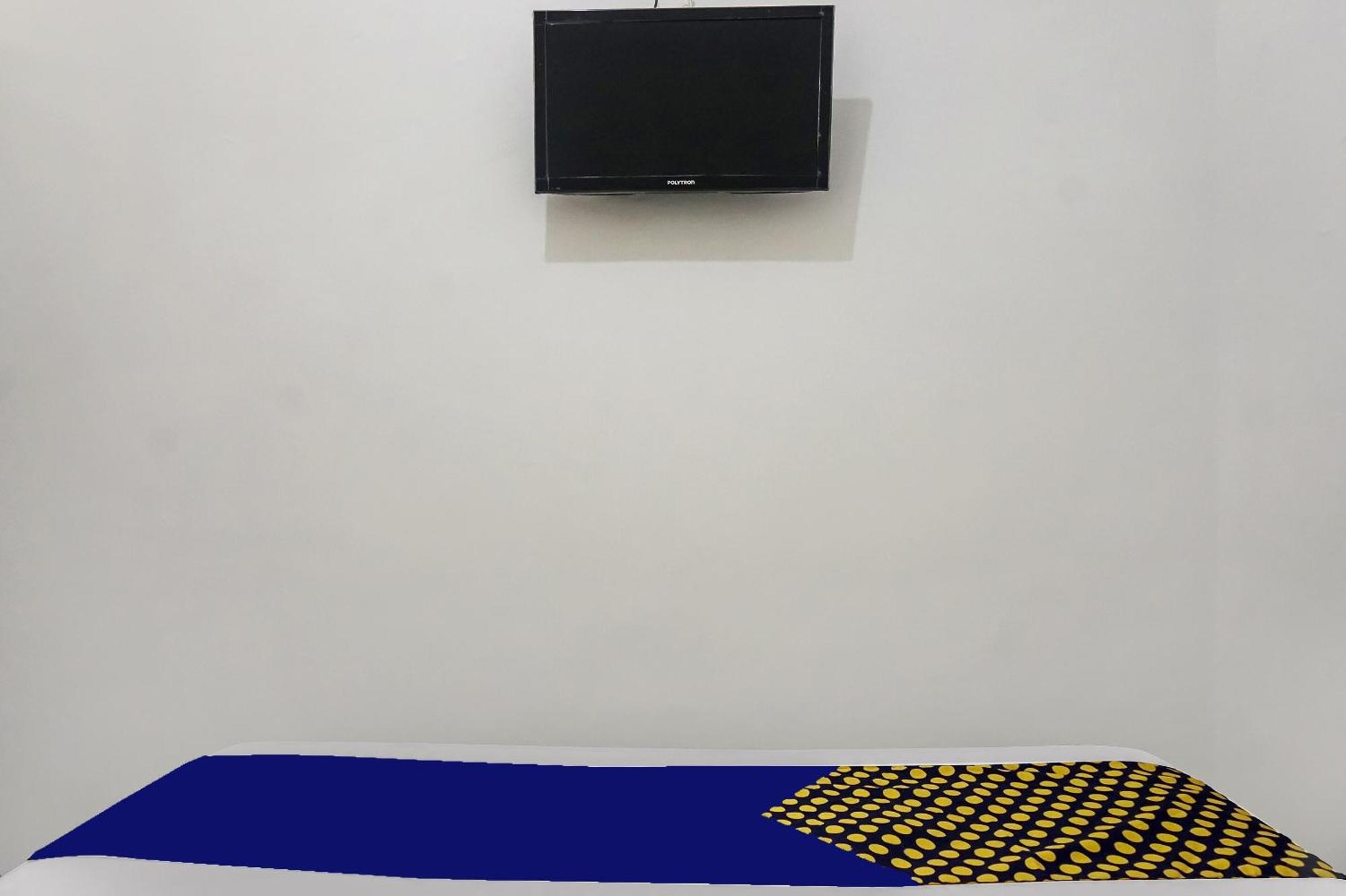 Oyo 90928 Wisma Asri Putra Syariah Bogor Buitenkant foto